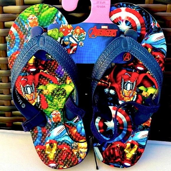 🆕 Marvel Avengers Ltd Edition Kids Superhero Elastic Strap Sandals - Picture 1 of 3